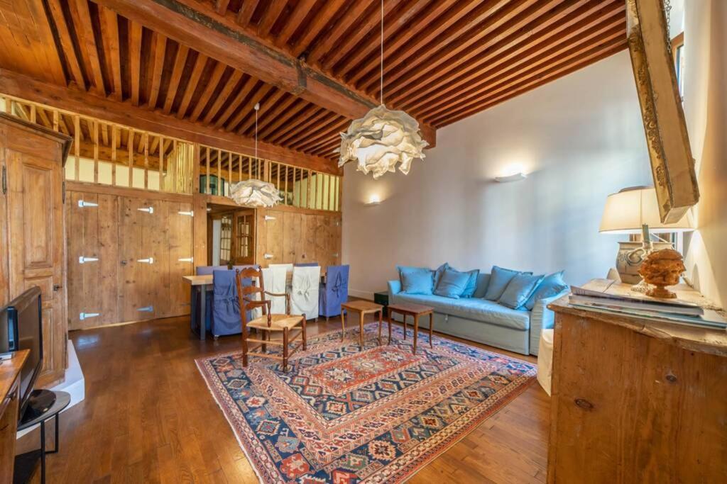 Apartamento Le Rousseau Annecy Exterior foto